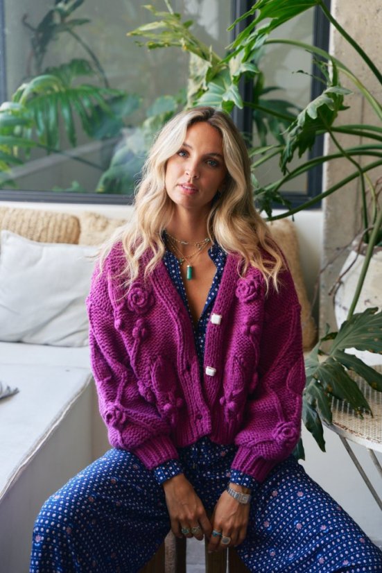 BURGUNDY COZY KARDIGAN