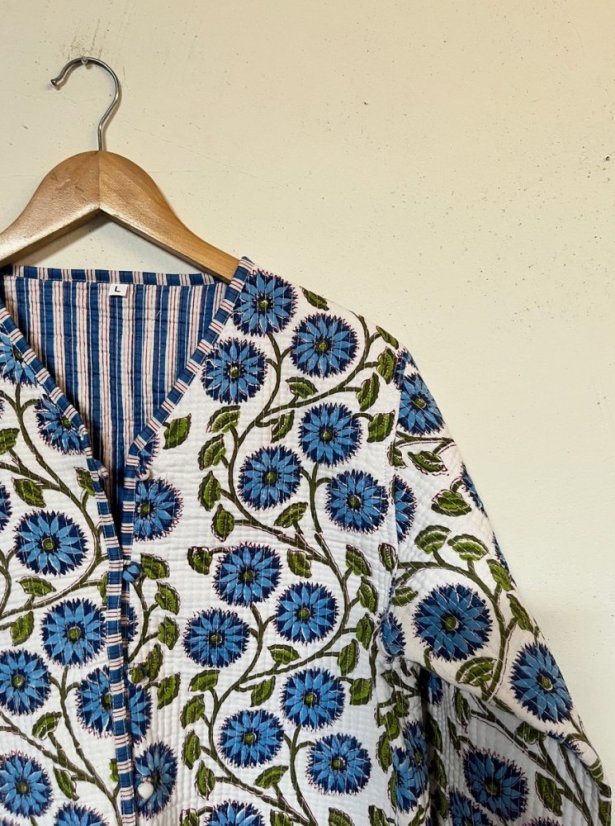 Velina oboustranná bavlněná prošívaná bunda - Jaase šaty - velikost: M